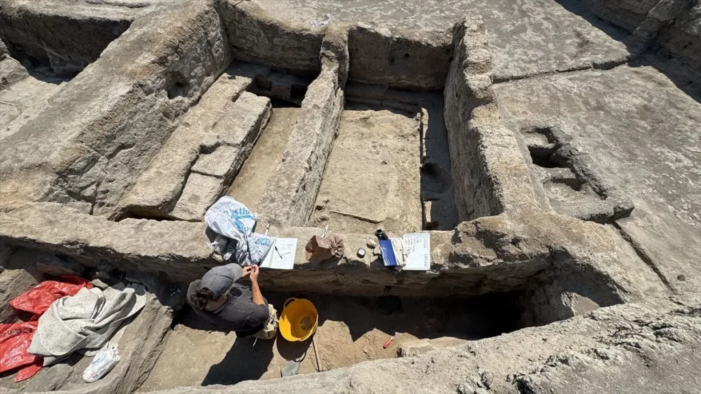 
 Eight infant skeletons, none older than about six months, have been discovered beside Çatalhöyük’s unusual “House of the Dead.” Credit:  Abdullah Doğan / AA