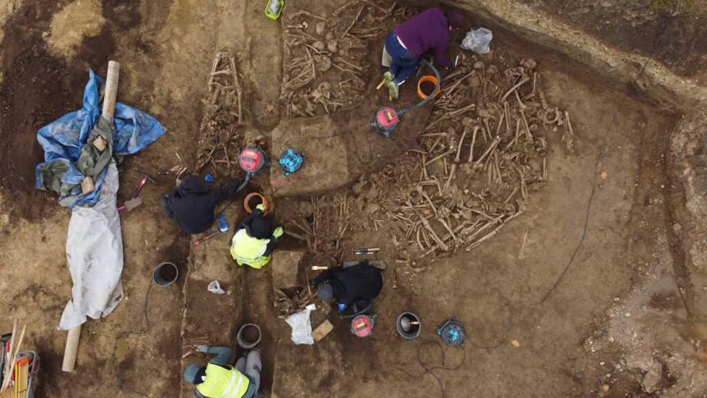 The discovery, made in Vienna’s Simmering district, has already been linked to the Roman military through weapons and equipment recovered among the bodies.  Credit: A. Slonek/Novetus.