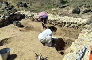 Child Burial Discovered Beneath the Temple of Zeus in Crimea — Was It a Sacrifice?