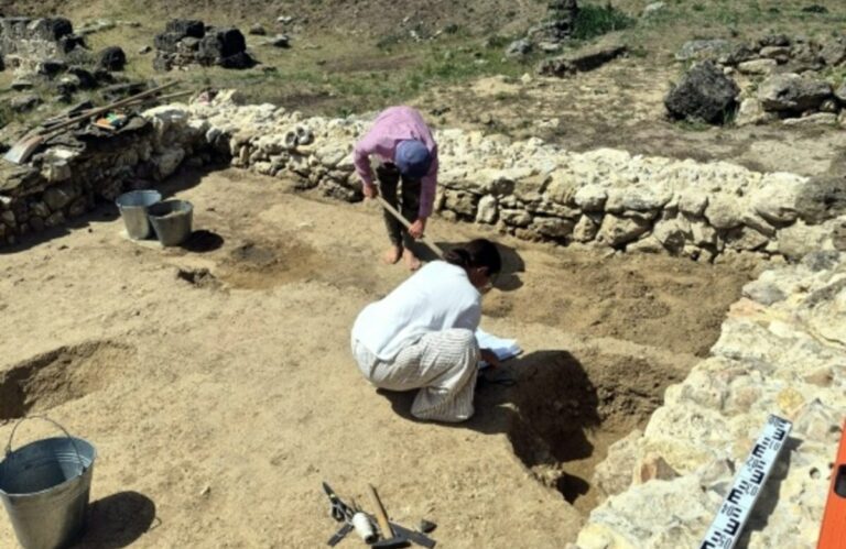 Child Burial Discovered Beneath the Temple of Zeus in Crimea — Was It a Sacrifice?