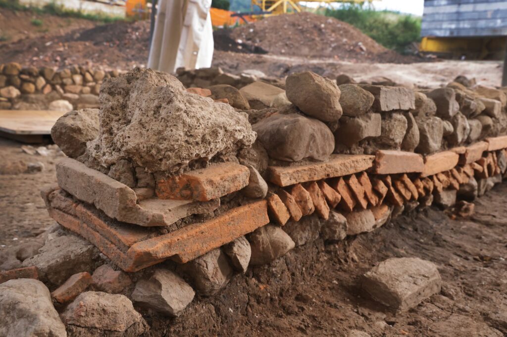 Detail of the masonry of the Roman building dating to the 2nd–3rd centuries AD. 