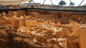 10,000-Year-Old Burials at Göbeklitepe May Solve a 30-Year Archaeological Mystery