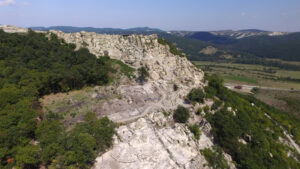 After 26 Years, Perperikon Reveals the First Evidence of Monumental Statues