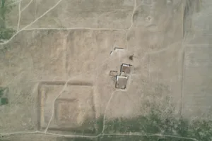 Fire-Scarred Ritual Altar and Decorated Ossuary Unearthed at Ancient Odirmon in Uzbekistan