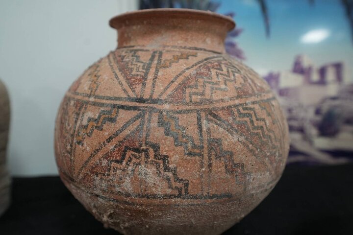 
A pottery vessel from Shahr-i Sokhta, where the dry desert environment has helped preserve artifacts that reveal the city’s complex Bronze Age culture. Credit: Tehran Times