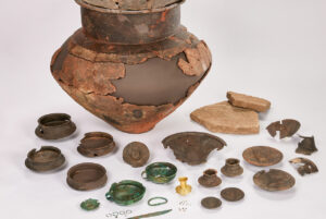 Mysterious Gold Artifact from Bronze Age Grave Challenges Earlier Theories