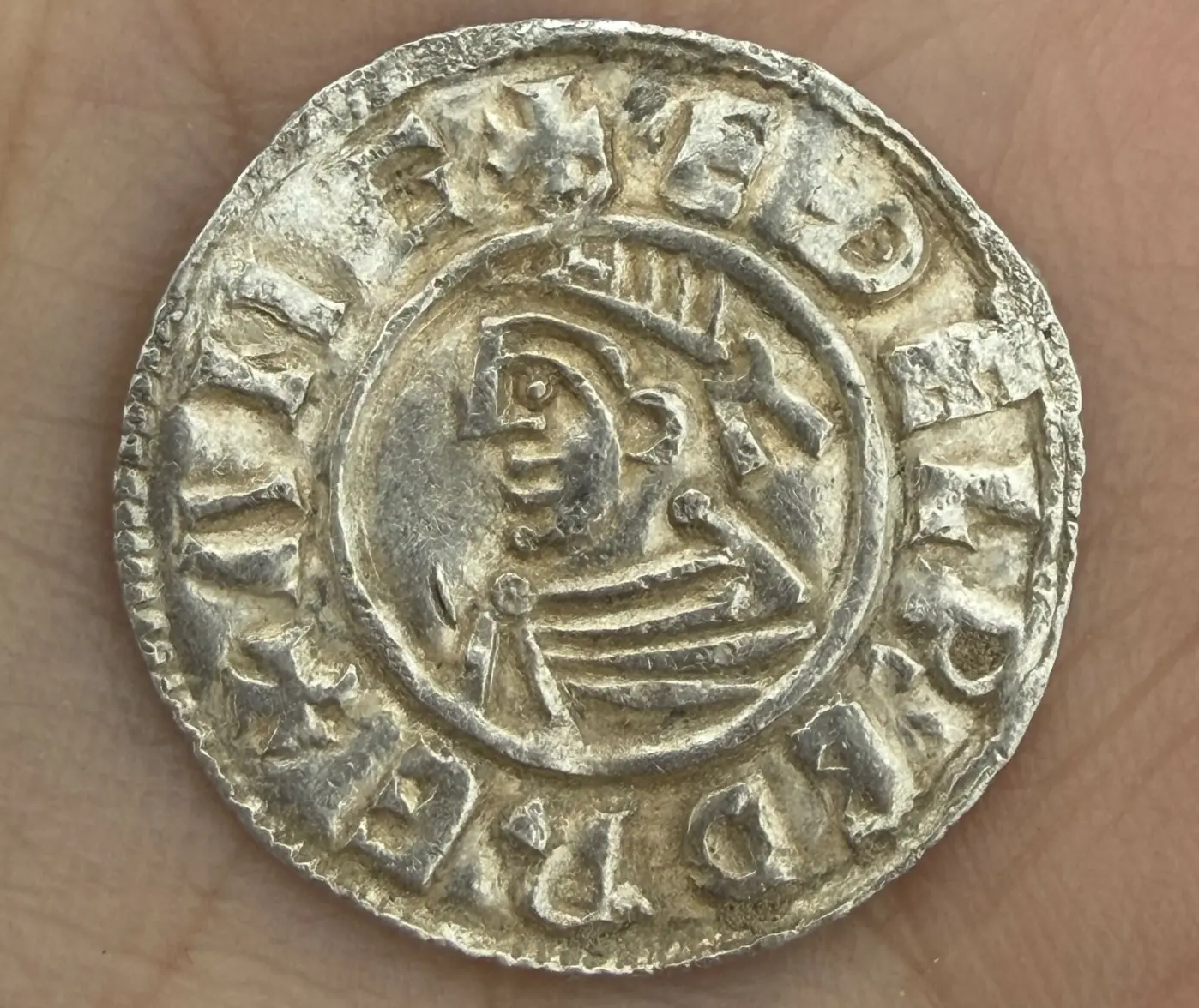 Norway’s Record Viking Hoard Has Passed 5,000 Coins, and More Are Still Emerging | Arkeonews