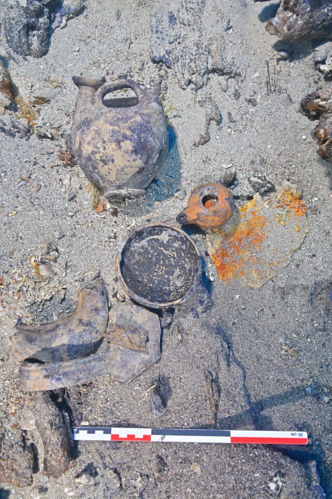  Hellenistic ceramic pottery and an ancient oil lamp found among the remains of a 2,300-year-old shipwreck off Croatia.