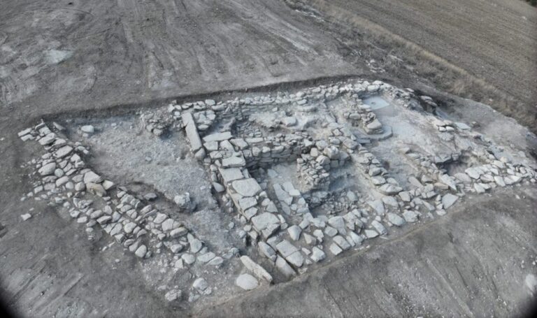 First Nearly Complete Plan of a 2,400-Year-Old Numidian House Revealed in Tunisia