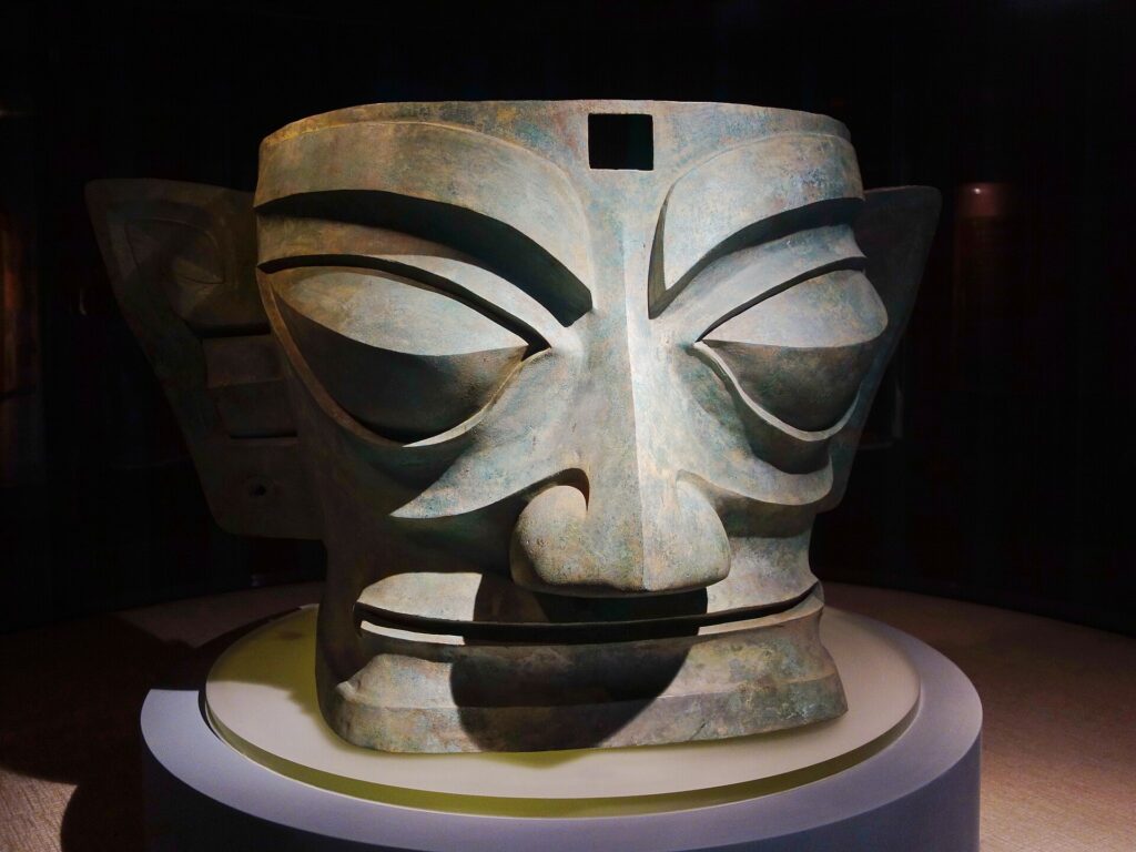 Traces of Silk Reveal a Hidden Side of China’s 3,000-Year-Old Bronze Masks