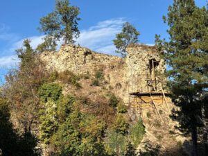 Water Cistern Discovered in Medieval Fortress in Bosnia